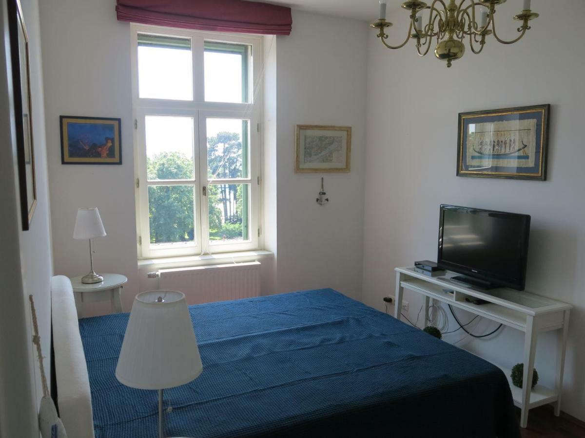 Horvath Villa Apartman Aliz Balatonfured Luaran gambar